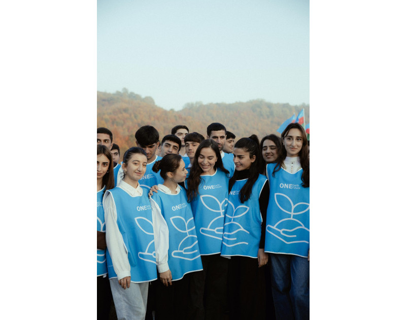 Leyla Əliyeva, Arzu Əliyeva və Alena Əliyeva Lənkəranda ekoloji aksiyalarda iştirak ediblər