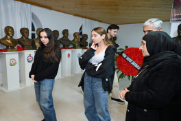 Leyla Əliyeva və Arzu Əliyeva Astarada Pəncəli Teymurovun ailəsini ziyarət ediblər - FOTO 