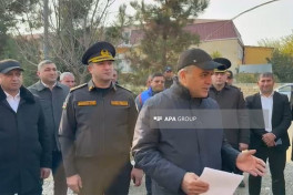 Goranboyda binada iki mənzilin döşəməsi çöküb, 4 nəfər xəsarət alıb,  60 ailə evakuasiya edilib - YENİLƏNİB-5  - VİDEO 