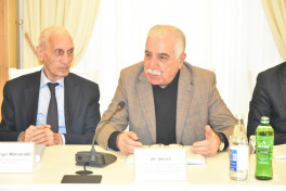 Rəşad Məcid haqqında kitabın və elektron məlumat bazasının təqdimatı olub