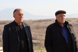 Köç karvanları Xocalının Xanyurdu və Təzəbinə kəndlərinə çatıb, açarlar təqdim olunub - FOTO  - YENİLƏNİB 