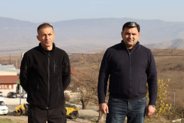 Köç karvanları Xocalının Xanyurdu və Təzəbinə kəndlərinə çatıb, açarlar təqdim olunub - FOTO  - YENİLƏNİB 