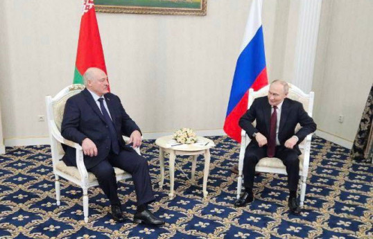 Belarus Prezidenti Aleksandr Lukaşenko,  Rusiya Prezidenti Vladimir Putin