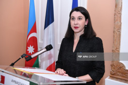 Fransa səfirliyində “Beynəlxalq Fransız dili müəllimləri günü” keçirilib - FOTO 
