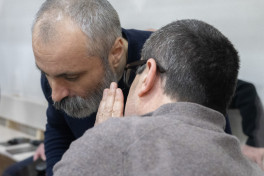 Arayik Harutyunyan və digərlərinin məhkəməsində altı təqsirləndirilən şəxsin vəkili müdafiə çıxışı edib