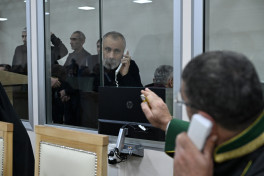 Arayik Harutyunyan və digərlərinin məhkəməsində altı təqsirləndirilən şəxsin vəkili müdafiə çıxışı edib