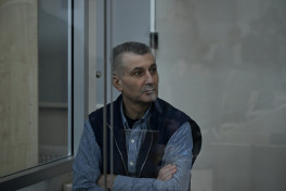 Arayik Harutyunyan və digərlərinin məhkəməsində altı təqsirləndirilən şəxsin vəkili müdafiə çıxışı edib