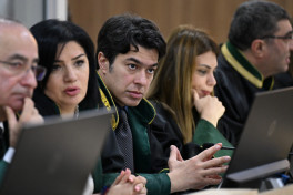 Arayik Harutyunyan və digərlərinin məhkəməsində altı təqsirləndirilən şəxsin vəkili müdafiə çıxışı edib