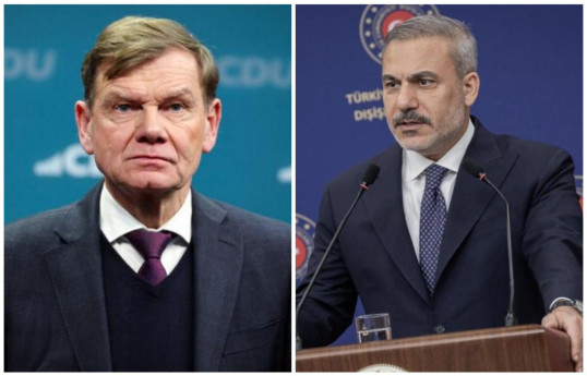 Türkiyə və Almaniya XİN başçıları Ukraynadakı müharibəni müzakirə edib