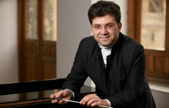 Əməkdar artist, dirijor Əyyub Quliyev