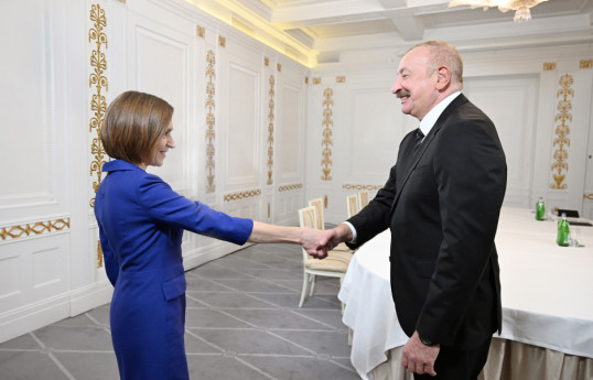 Prezident İlham Əliyev Kopenhagendə Moldova Prezidenti ilə görüşüb