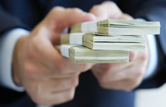 Altı ayda bank sektorunda  56,7 mln. manatlıq kredit silinib