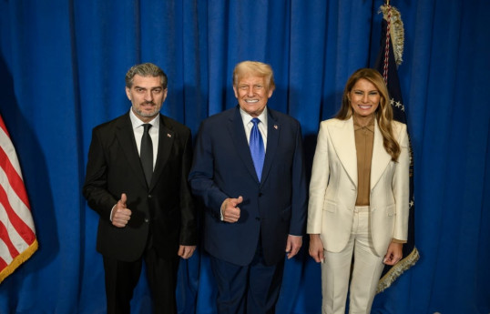 Gürcüstan Prezidenti Trampla fotosunun saxta olması barədə məlumatı təkzib edib