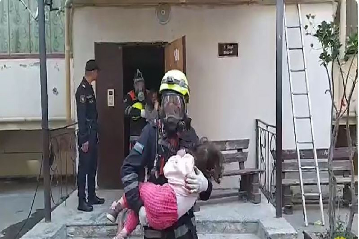 Xırdalanda “AAAF park” yaşayış kompleksində yanğın baş verib, 15 nəfər təxliyə olunub - VİDEO 