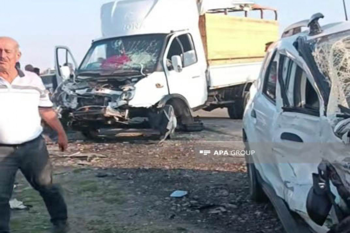 Tərtərdə yük və minik avtomobilləri toqquşub, 1 ölü, 1 yaralı