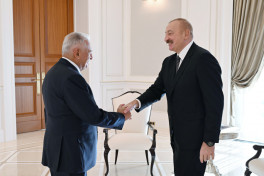 Prezident İlham Əliyev Qəbələdə Binəli Yıldırımı qəbul edib