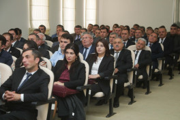 Firudin Qurbanov Qubada təhsil müəssisələrində olub