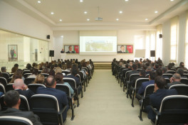Firudin Qurbanov Qubada təhsil müəssisələrində olub