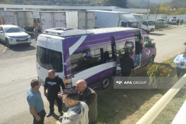 Növbəti köç karvanı Ağdərənin Vəngli kəndinə çatıb, açarlar təqdim olunub - FOTO  - YENİLƏNİB-1 