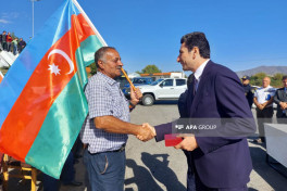 Növbəti köç karvanı Xocalının Ballıca və Təzəbinə kəndlərinə çatıb - FOTO  - YENİLƏNİB 