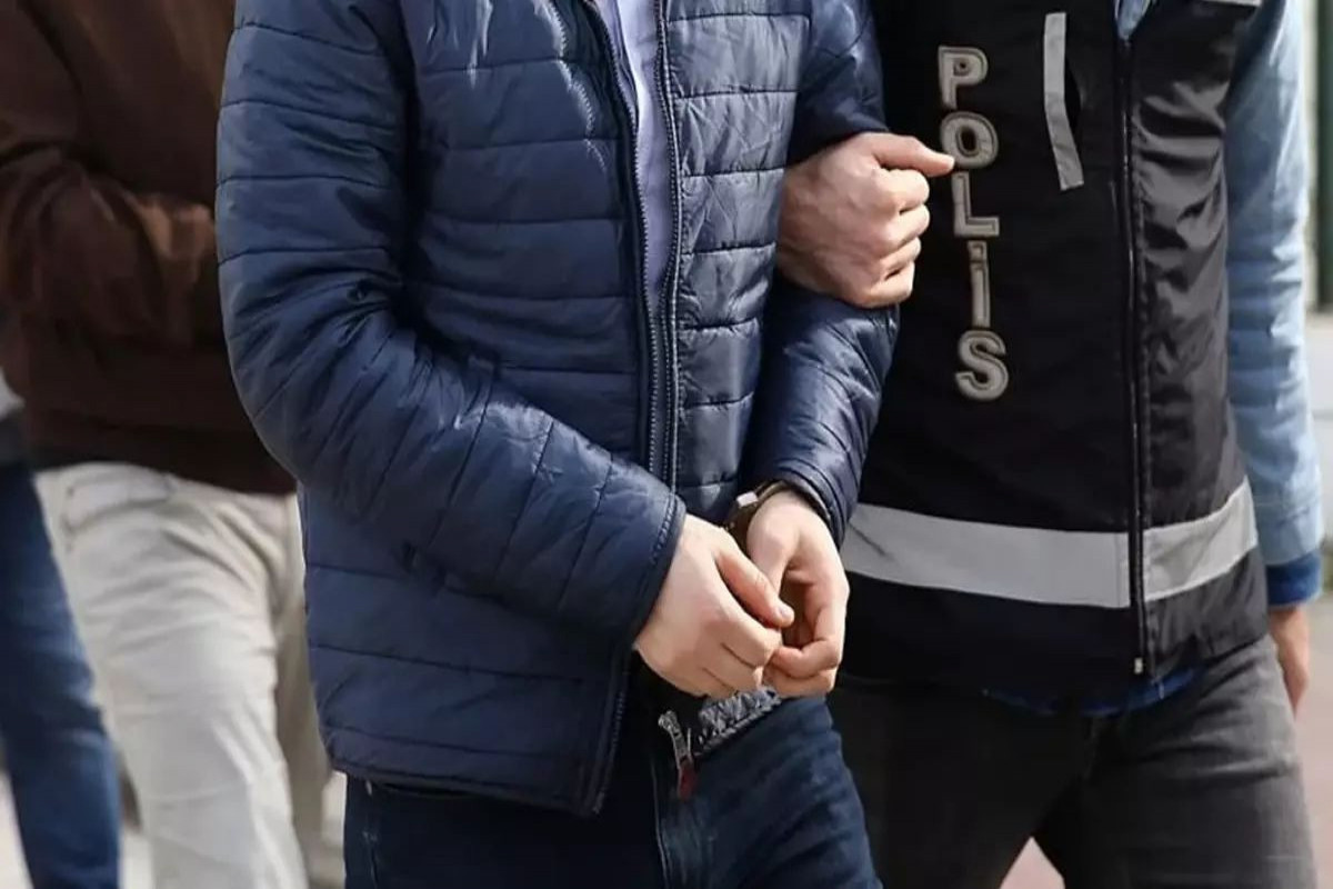 Türkiyə Müdafiə Nazirliyində rüşvət iddiası ilə bağlı 33 nəfər saxlanılıb, 9-u həbs edilib