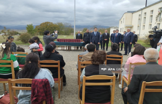 Növbəti köç karvanı Xocalının Təzəbinə kəndinə çatıb, açarlar təqdim olunub - FOTO  - YENİLƏNİB  - VİDEO 