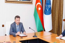 ATU rektoru Prezident təqaüdçüləri ilə görüşüb