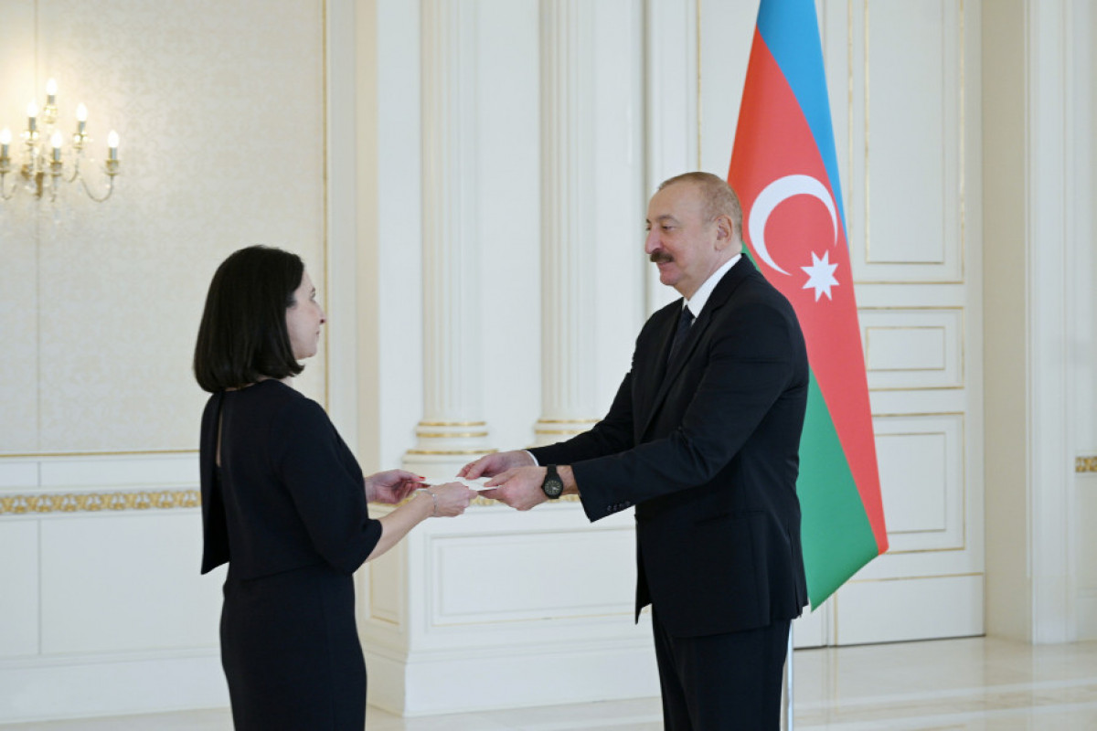 Fransa səfiri, Prezident İlham Əliyev
