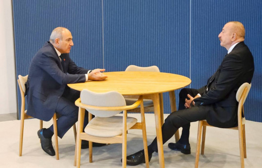 Nikol Paşinyan, Prezident İlham Əliyev