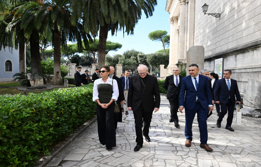 Mehriban Əliyeva Vatikanda Müqəddəs Pavel Bazilikasında həyata keçirilən bərpa işləri ilə tanış olub - FOTO 