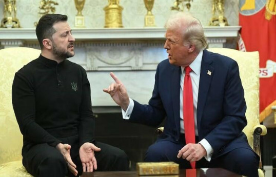 ABŞ Prezidenti Donald Tramp və Ukrayna Prezidenti Volodimir Zelenski