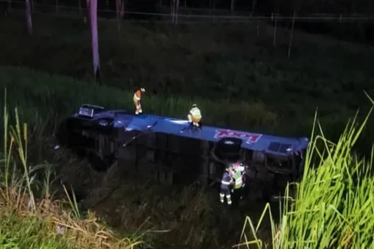 Braziliyada sərnişin avtobusu aşıb, 17 nəfər ölüb