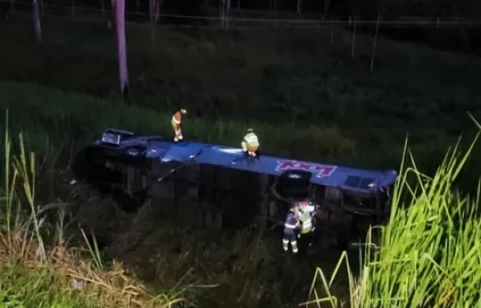 Braziliyada sərnişin avtobusu aşıb, 17 nəfər ölüb