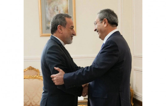 Abbas Araqçi, Xələf Xələfov