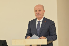 Erol Özvar