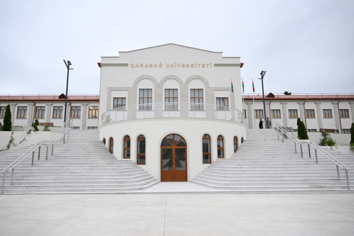 Qarabağ Universiteti