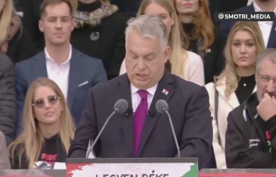 Macarıstanın Baş naziri Viktor Orban