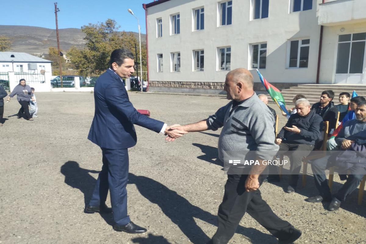 Növbəti köç karvanı Xocalının Təzəbinə və Ballıca kəndlərinə çatıb, açarlar təqdim olunub - YENİLƏNİB  - FOTO  - VİDEO 