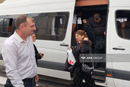 Növbəti köç karvanı Ağdərənin Həsənriz kəndinə çatıb- FOTO  - YENİLƏNİB 