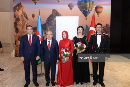 Bakıda Türkiyə Cümhuriyyətinin yaranmasının 102-ci ildönümünə həsr olunmuş təntənəli mərasim keçirilir - FOTO 