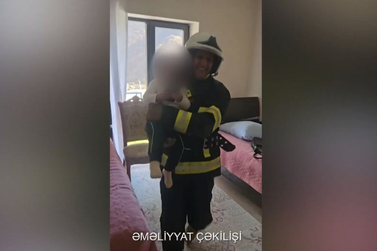 Kəlbəcərdə mənzildə bağlı qapı arxasında qalan azyaşlı xilas edilib - VİDEO 
