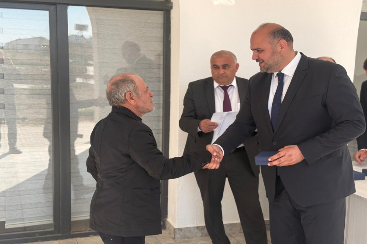 Növbəti köç karvanı Ağdamın Xıdırlı kəndinə çatıb, 24 ailəyə mənzillərin açarları təqdim olunub - YENİLƏNİB 