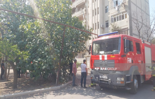 Gəncədə yaşayış binasında yanğın olub - FOTO 