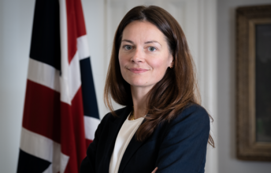 Böyük Britaniyanın keçmiş investisiya naziri Poppy Gustafsson
