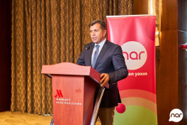 “Nar” ilin ən uğurlu abituriyentlərini mükafatlandırıb