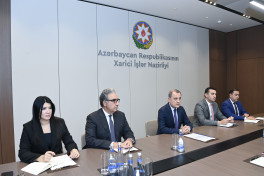 Ceyhun Bayramov ABŞ Dövlət Departamentinin rəsmisi ilə görüşüb