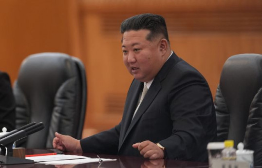Şimali Koreya lideri Kim Çen In