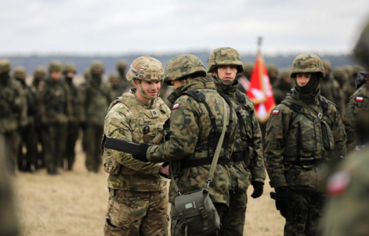 Polşa Belarusla sərhəddə hərbi təlimlərə başlayıb