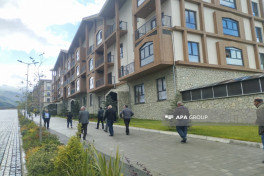 Növbəti köç karvanı Kəlbəcərə çatıb, mənzillərin açarları təqdim olunub- FOTO  - VİDEO  - YENİLƏNİB-1 