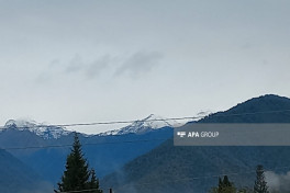 Zaqatalada yüksək dağlıq ərazilərə qar yağıb - FOTO 